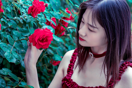 委内瑞拉截获一艘载有超3吨可卡因的运毒“潜艇”